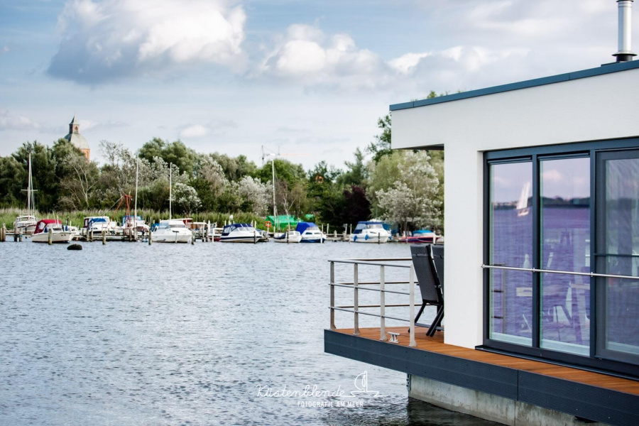 Photo #2 - FLOATING44-3 (Hausboot Dory) in Ribnitz - 2437