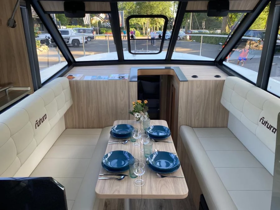 MotoryachtenFUTURA 40 Grand Horizon XXL (Fleesenqueen one) (Fleesenqueen One)  - 6