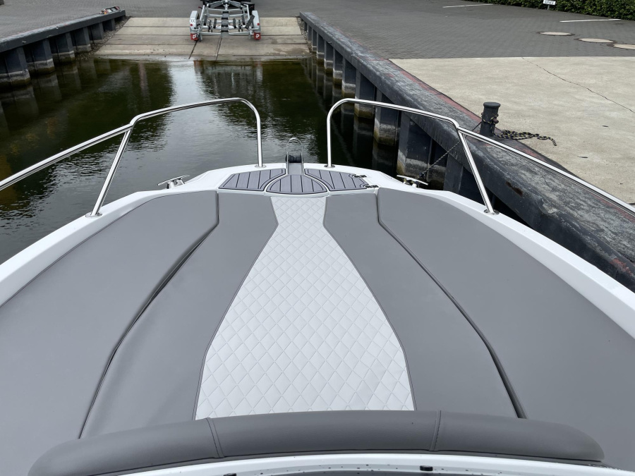 Photo #12 - KarnicKARNIC SL 602 (KARNIC SL 602) in Fleesensee - 2468