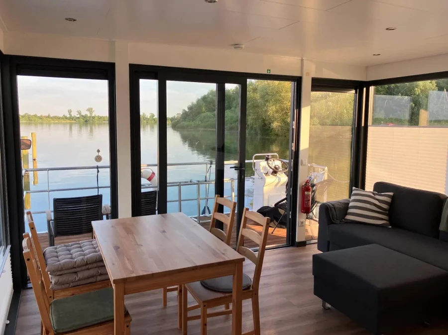 FLOATING33 (Hausboot Fru Püttelkow)  - 10