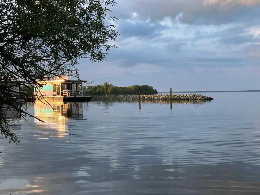 FLOATING33 (Hausboot Fru Püttelkow)  - 9