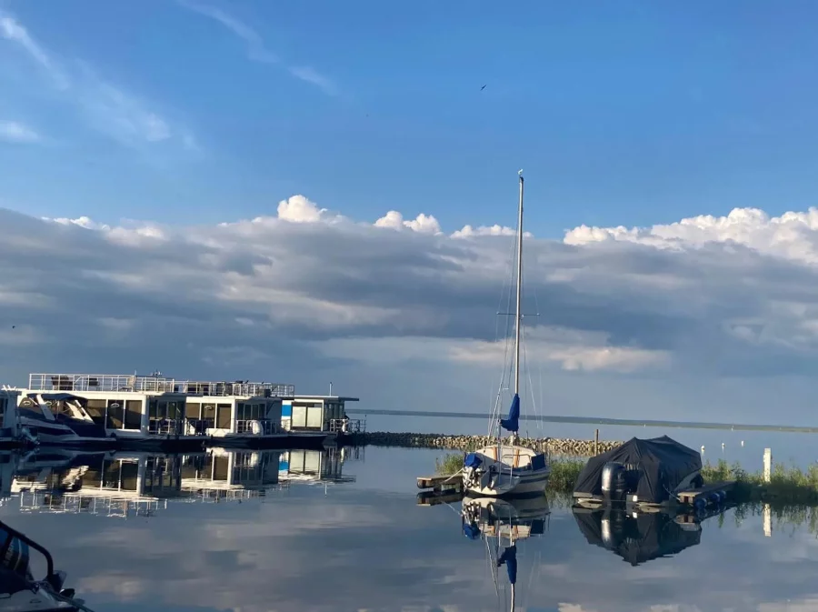 FLOATING33 (Hausboot Fru Püttelkow)  - 2