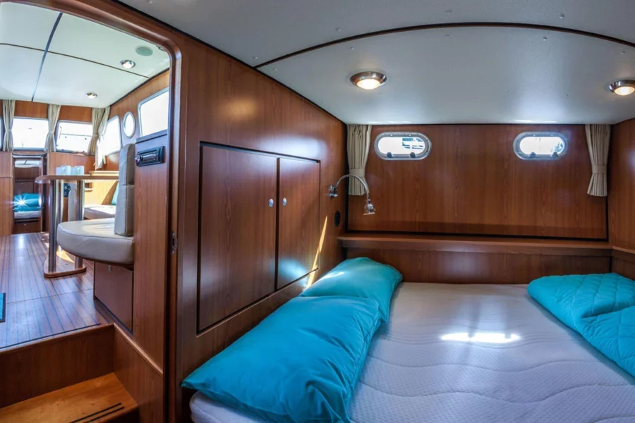 Linssen349 GS (349GS (7))  - 15