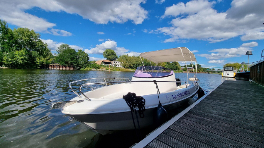 Photo #1 - Aqua RoyalBowrider 550 (Bubi) in Stadtmarina - 2730