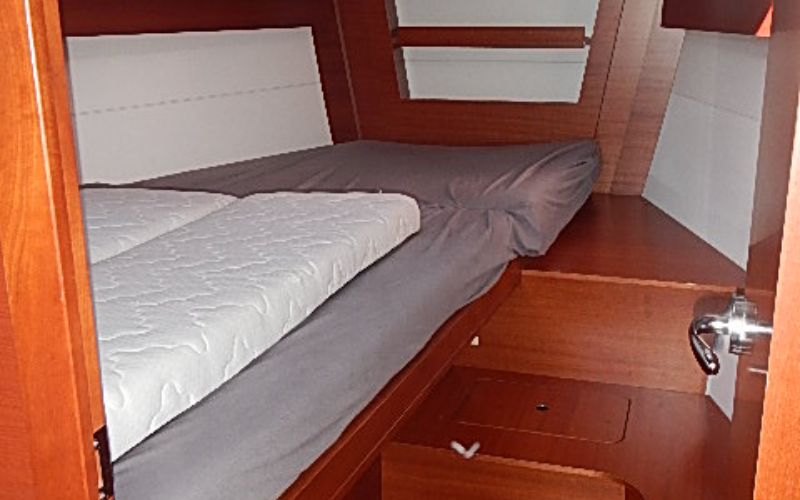 Photo #8 - DUFOUR 380 (PROTEA) in Lorient - 25915