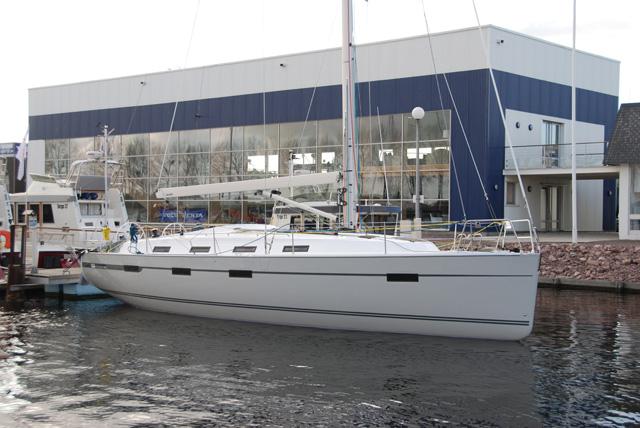 Photo #6 - BAVARIA 40 CRUISER SPORT (GANNETS) in Dielette - 25952