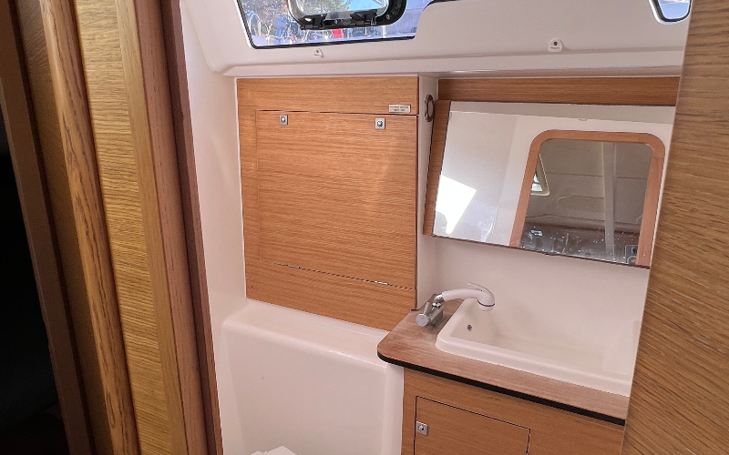 DUFOUR 382 GL — photo 295