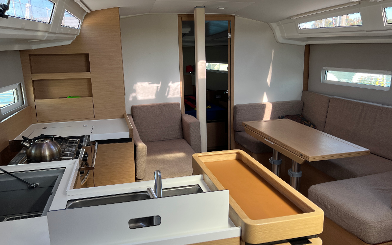 SUN ODYSSEY 410 — photo 16