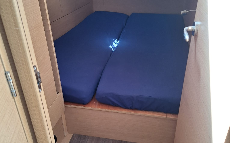 SUN ODYSSEY 410 — photo 21