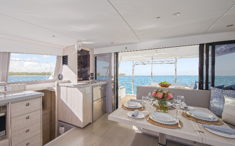 Photo #13 - LEOPARD 43 PC (Dreamea) in Le Marin - 26701
