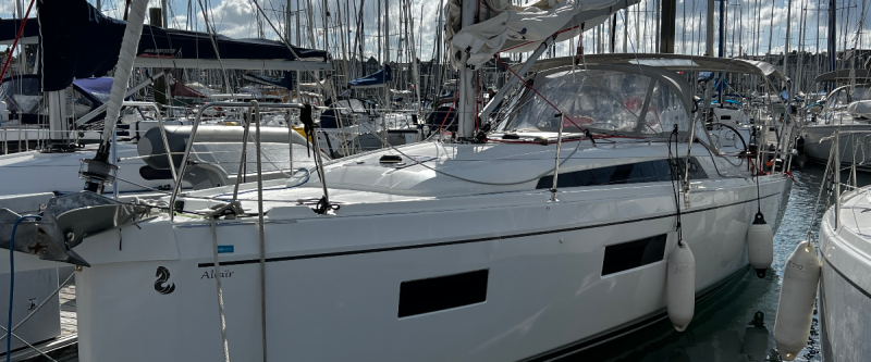 OCEANIS 34 QR — photo 11