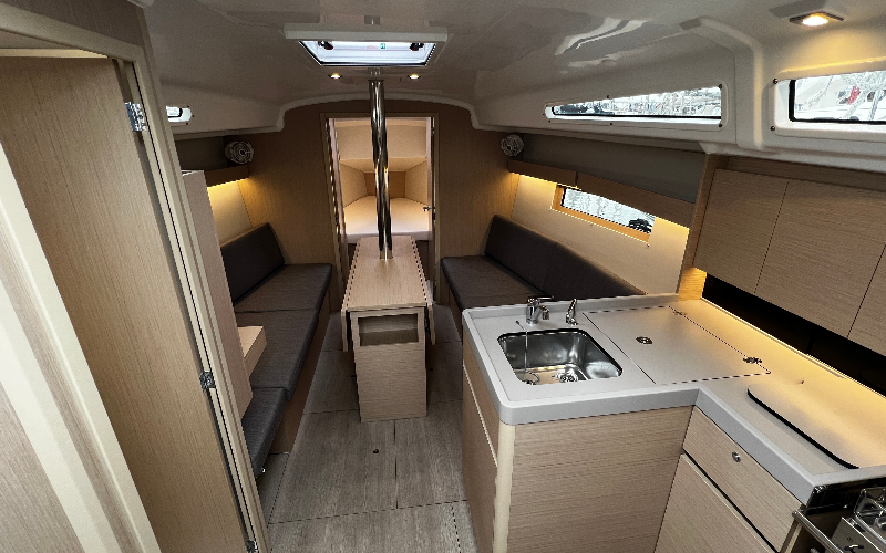 OCEANIS 34 QR — photo 447