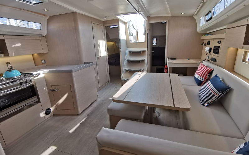 OCEANIS 40.1 — photo 478