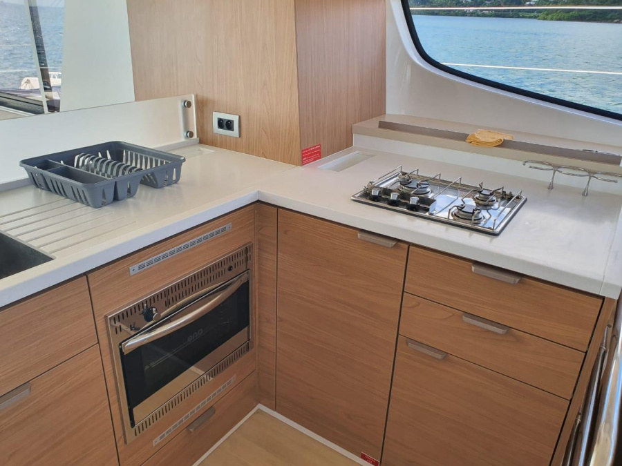 Photo #3 - BALI 4.6 5 CABINES (MARHABA) in Le Marin - 27031