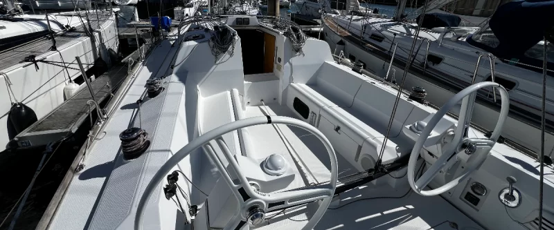 ELAN 350 (AN ALARC H)  - 661