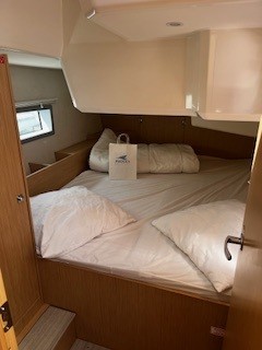 BAVARIA C42 — photo 406