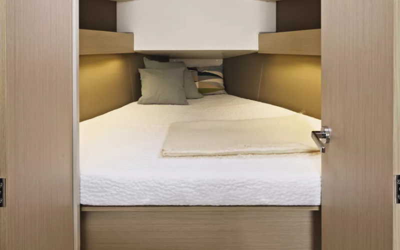 Photo #7 - OCEANIS 30.1 (MINUSCULE) in Tolone - 27124