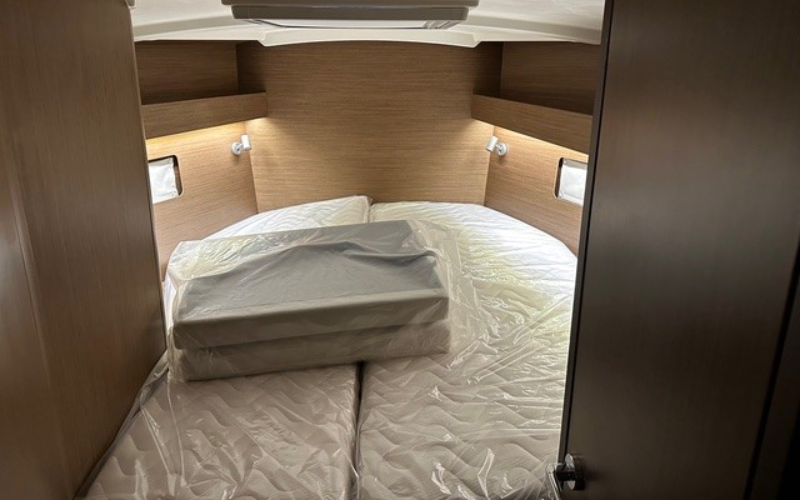 OCEANIS 40.1 4 CAB — photo 445
