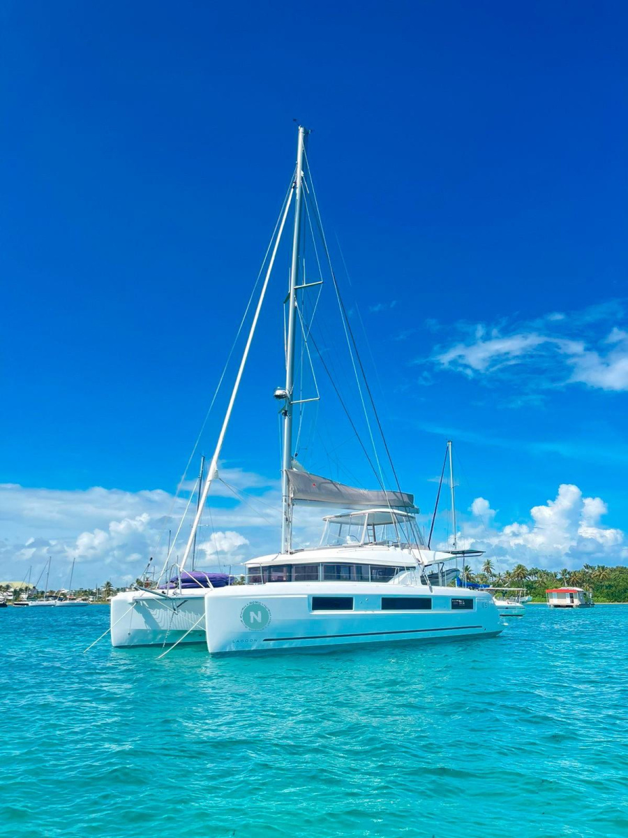 Photo #1 - LAGOON 51 | 2024 | WATERMAKER/AC/GENERATOR (NOWO) en MAHE - 61287