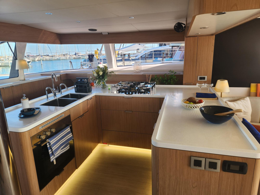 Photo #8 - BALI 5.8 - 5 cabines (FOUR C S) en Le Marin - 61575