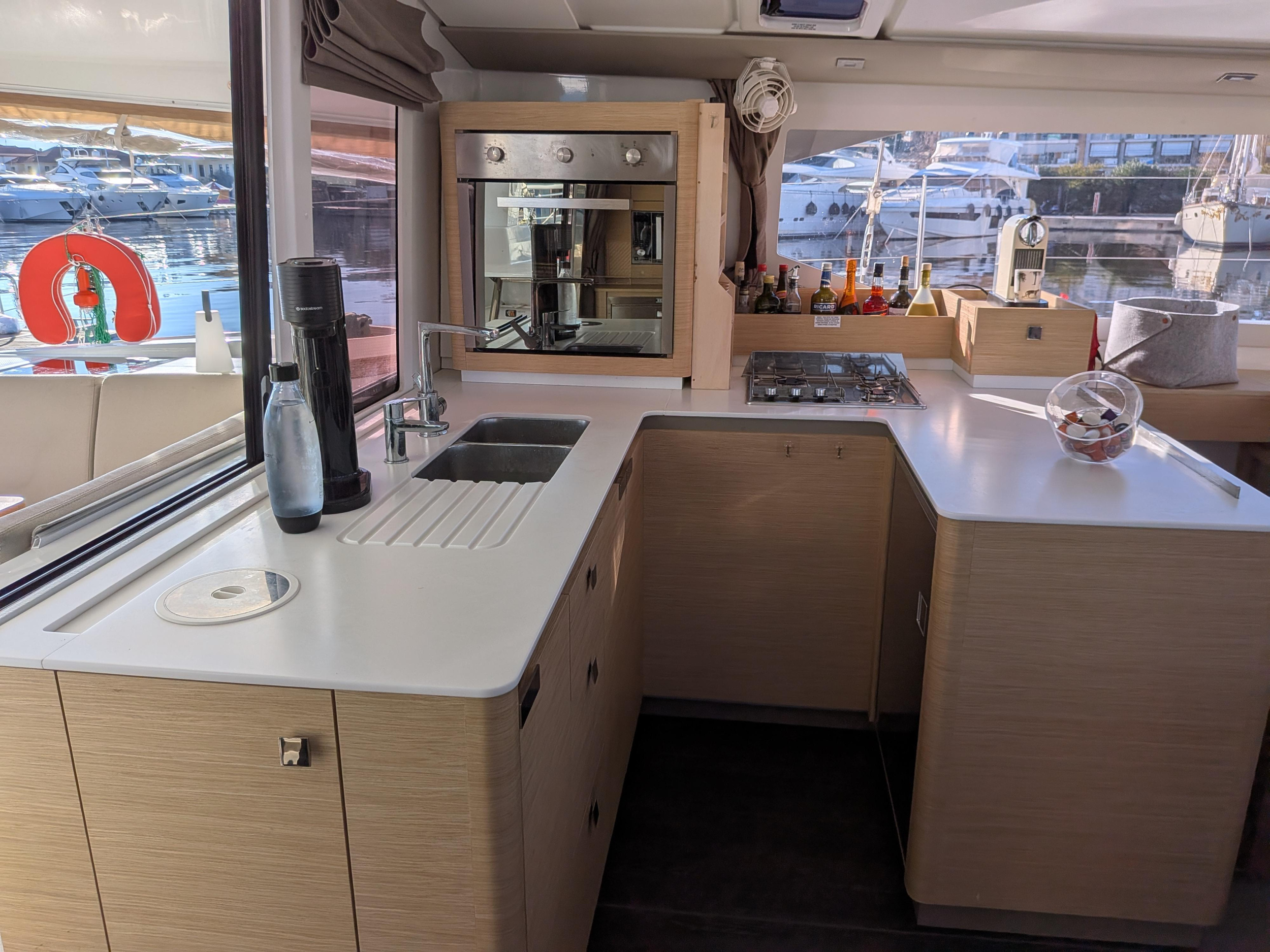 ASTREA 42 — photo 18