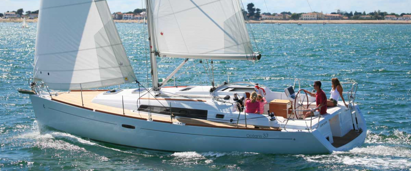 Photo #1 - OCEANIS 37 (TIKEHAU) en CROUESTY - 27260