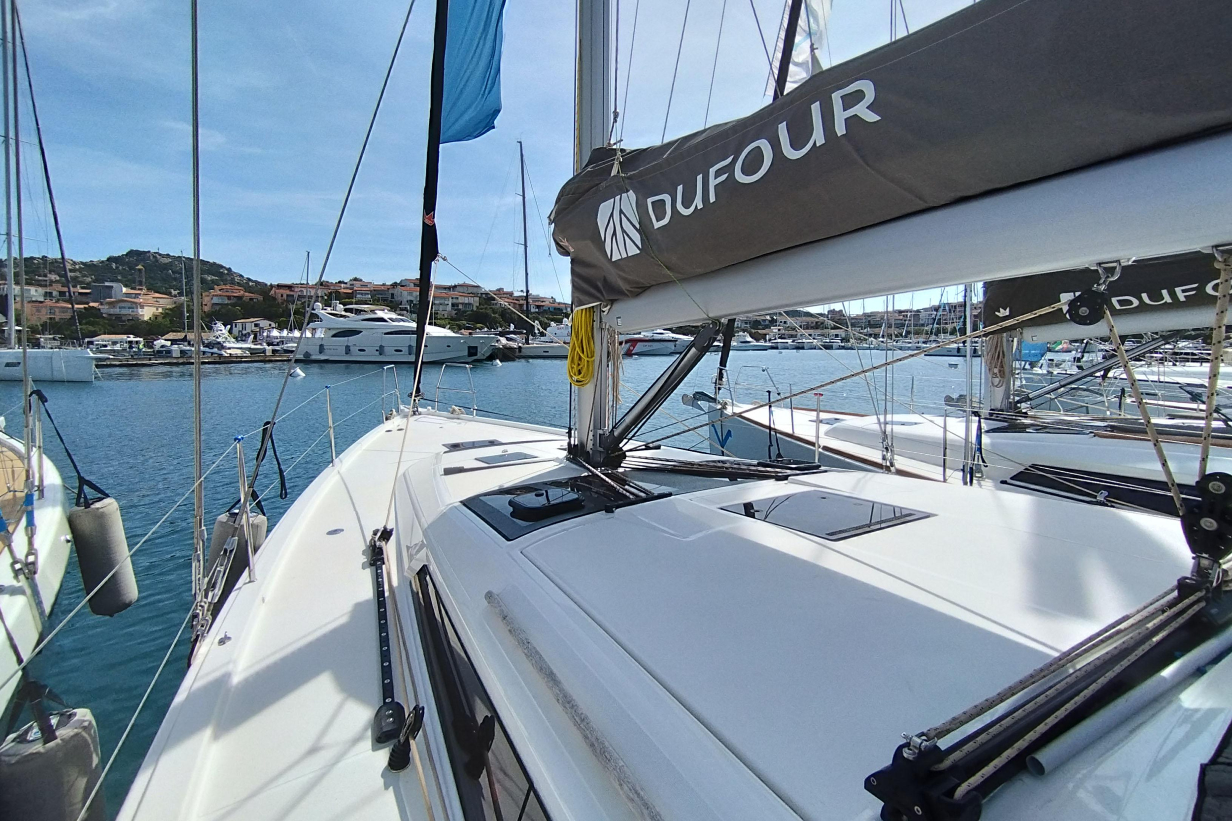 Photo #4 - Dufour 430 Grand Large (Andream) in Portisco - 23842