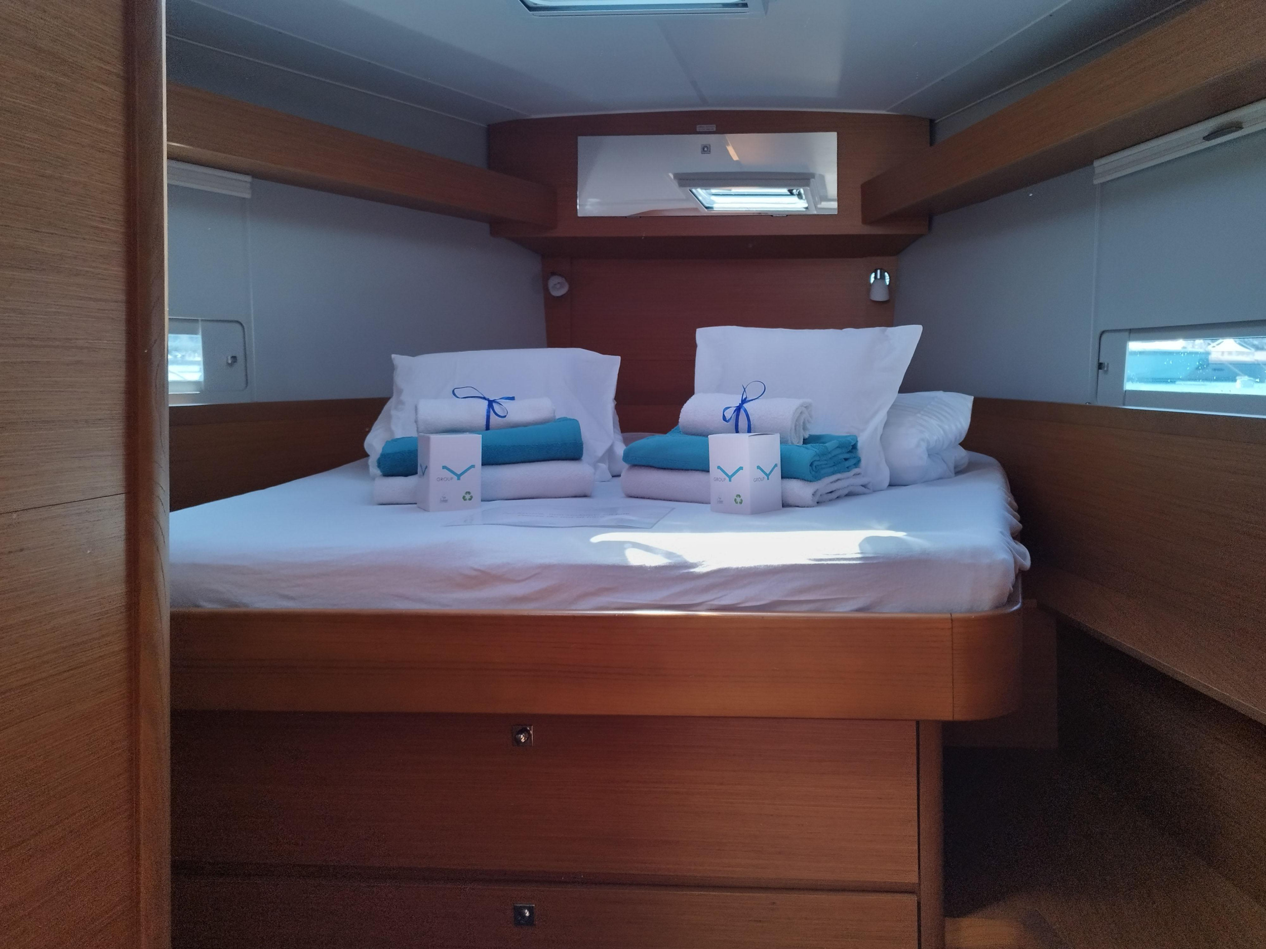 Photo #17 - Dufour 430 Grand Large (Andream) in Portisco - 23842