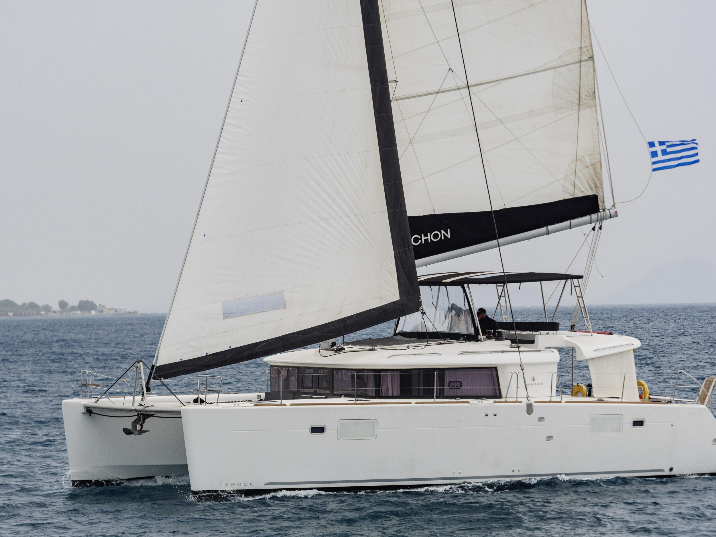 Photo #1 - Lagoon 450 Flybridge (Greis) en Rhodes - 16472
