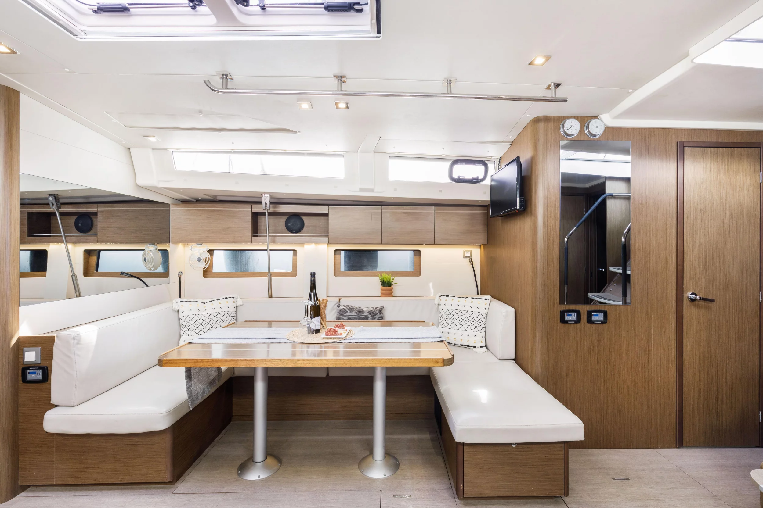 Oceanis 51.1 (Lupo Di Mare)  - 1