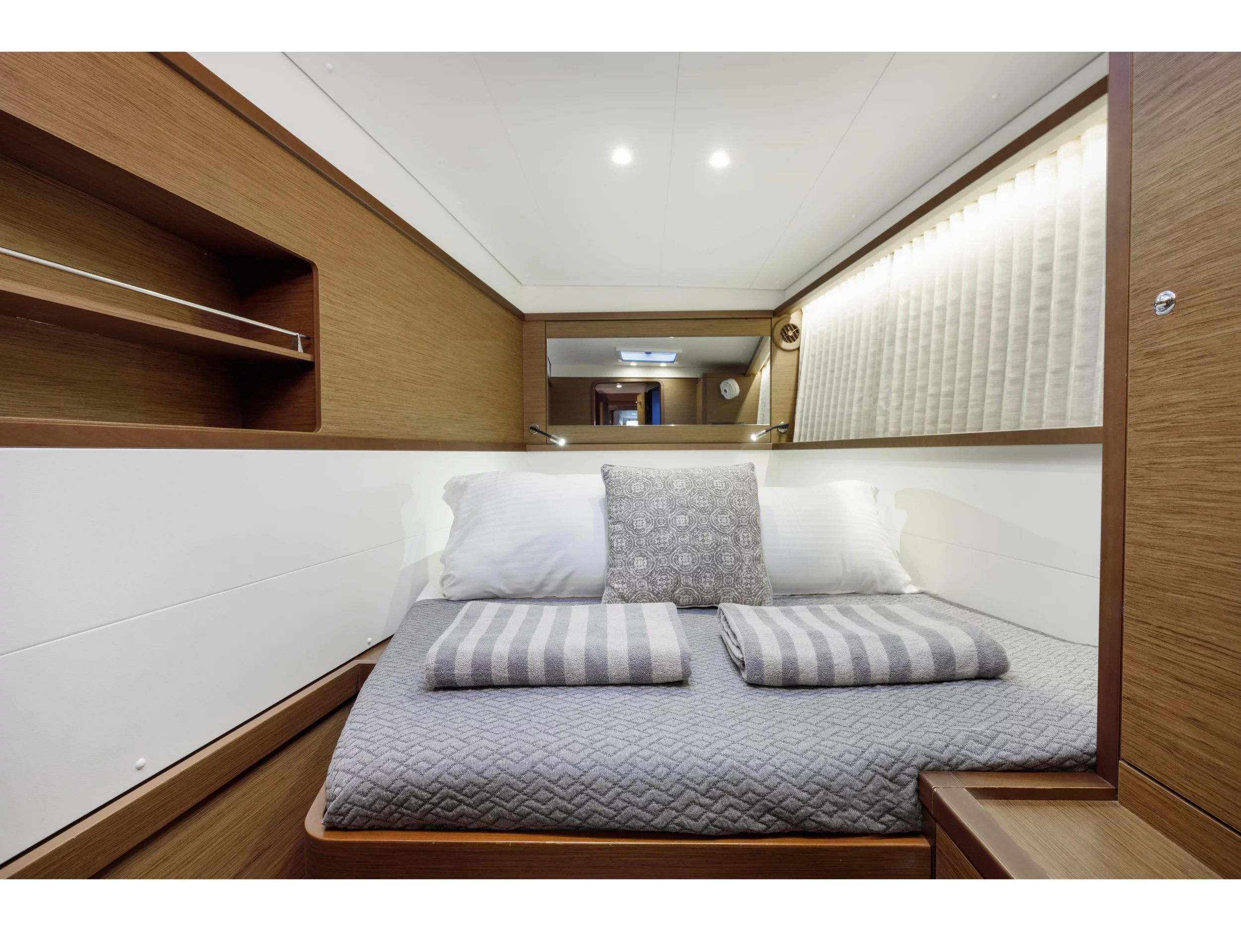 Lagoon 450 Flybridge (TBA) Interior image - 2