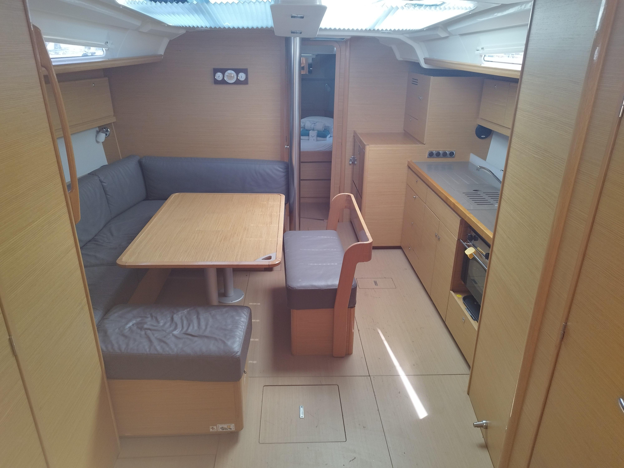 Photo #4 - Dufour 430 Grand Large (Hermione) in Portisco - 8066