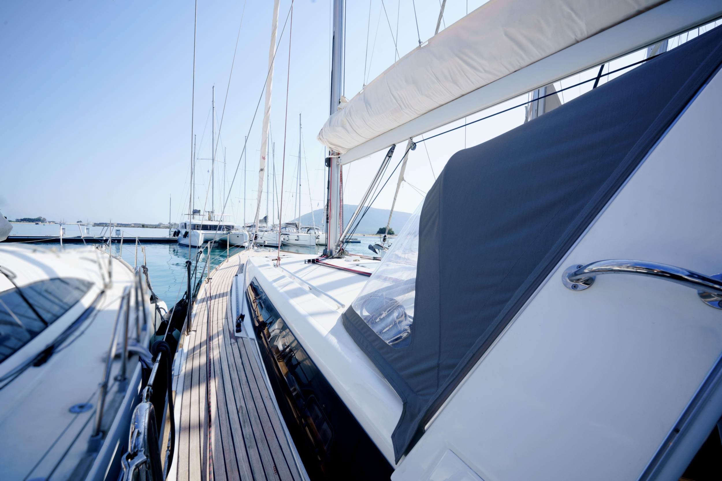 Photo #9 - Oceanis 45 (So what) en Lefkada - 21380