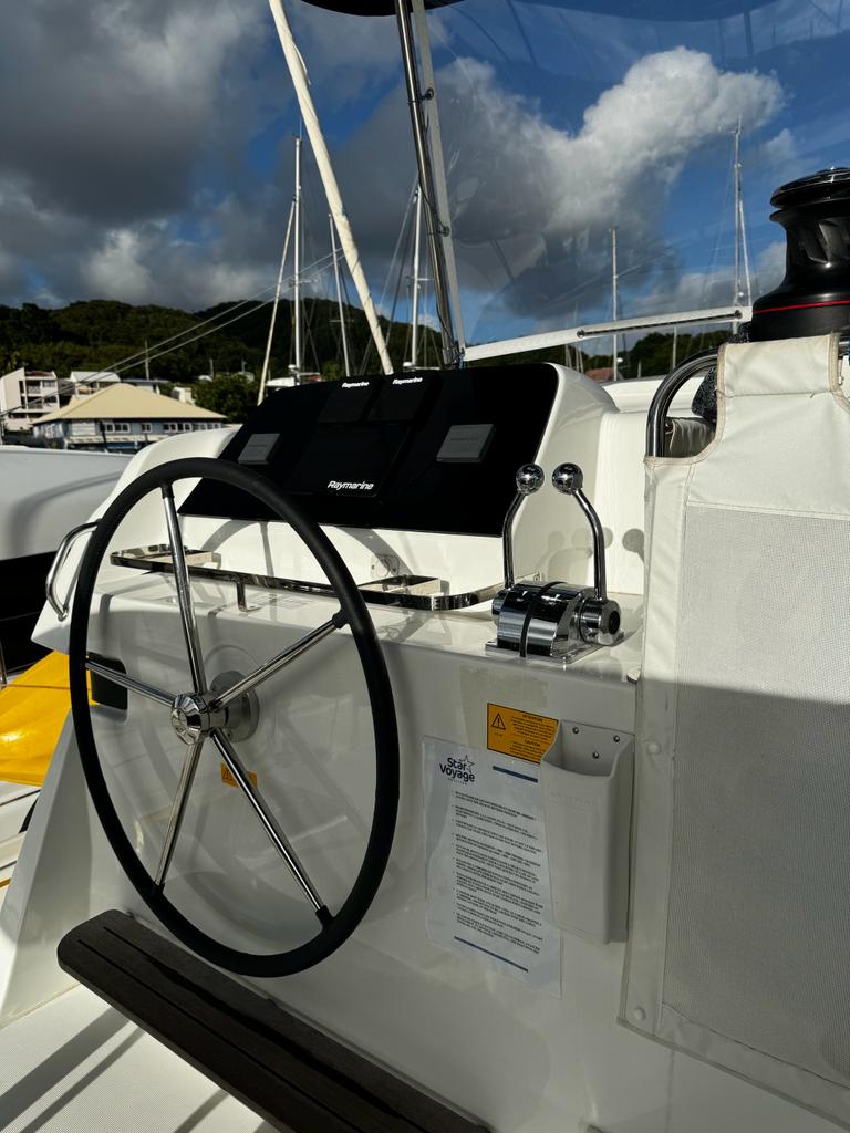Photo #2 - Lagoon 42 (STAR VI) in Le Marin - 25135