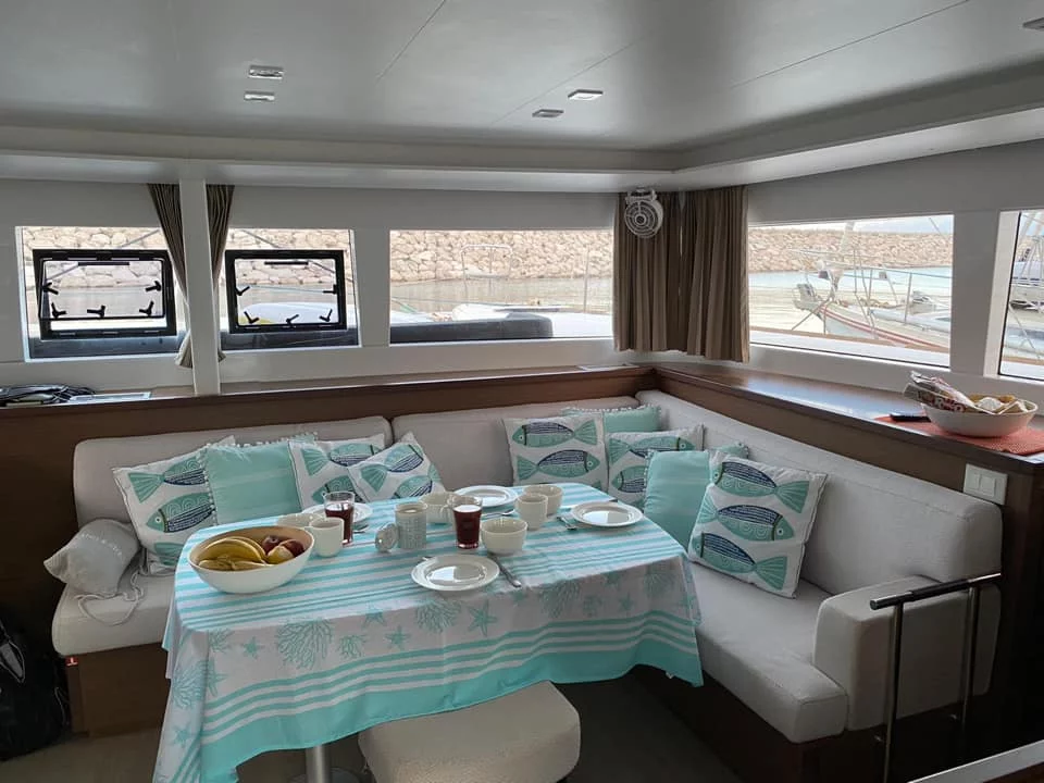 Lagoon 450 (Xcape) Interior image - 7