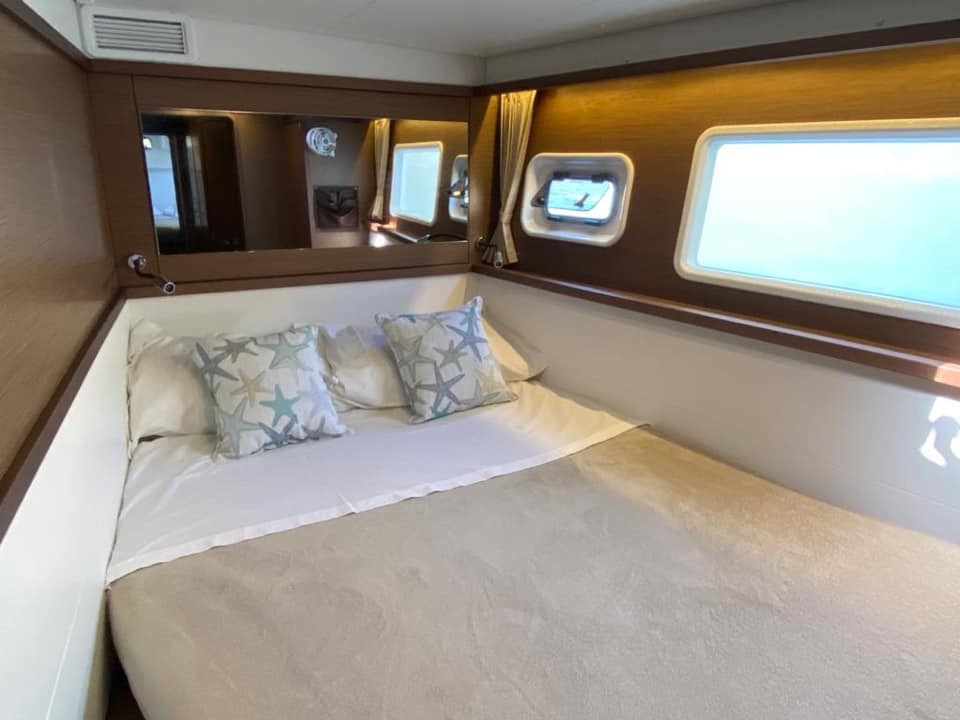 Photo #11 - Lagoon 450 (Xcape) in Portorosa - 23755