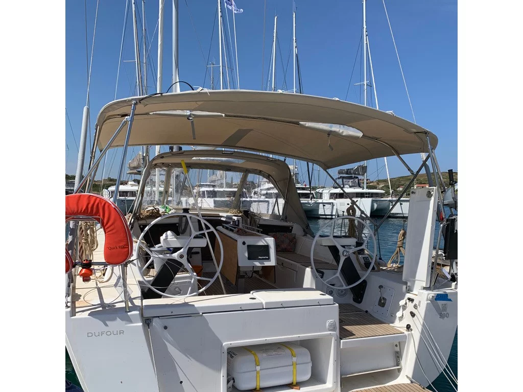 Dufour 390 Grand Large (R2D2) Main image - 0