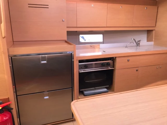 Dufour 390 Grand Large (R2D2)  - 1