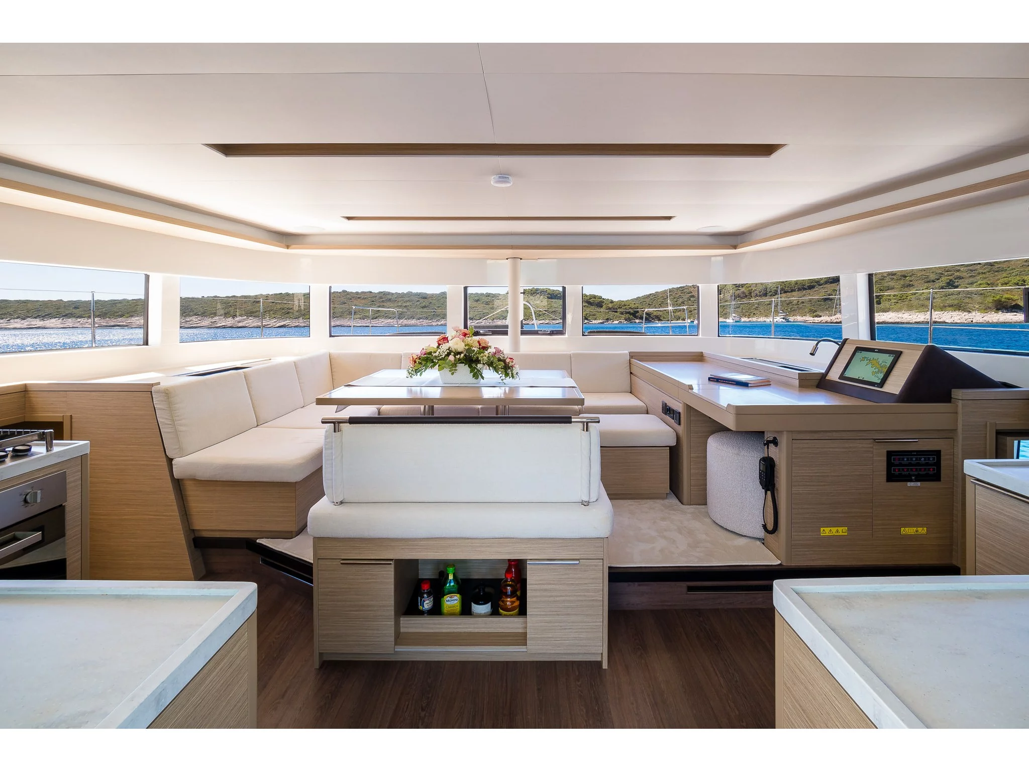 Lagoon 51 (CATWALK) Interior image - 71