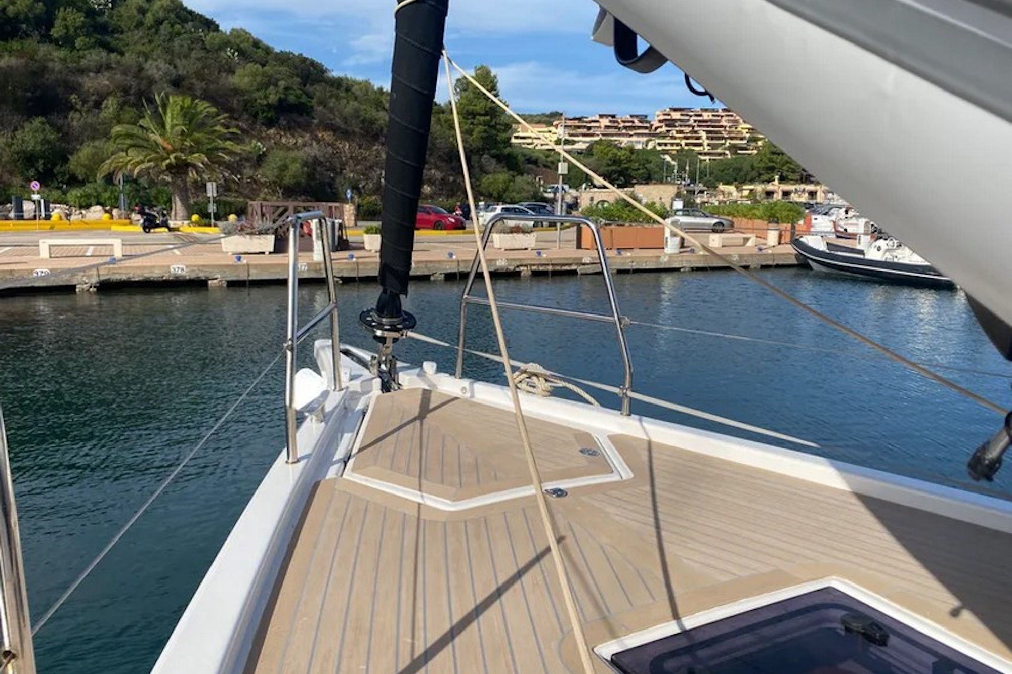 Photo #7 - Dufour 390 (2023) (Yaya) in Portisco - 23839