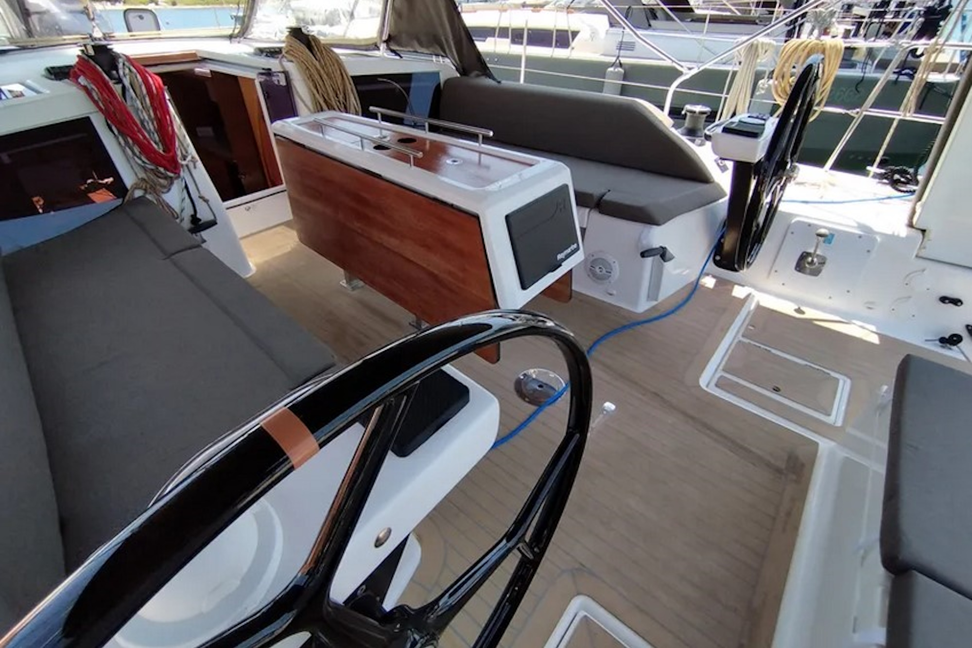 Photo #8 - Dufour 430 Grand Large (Thymus) in Porto Rotondo - 24462