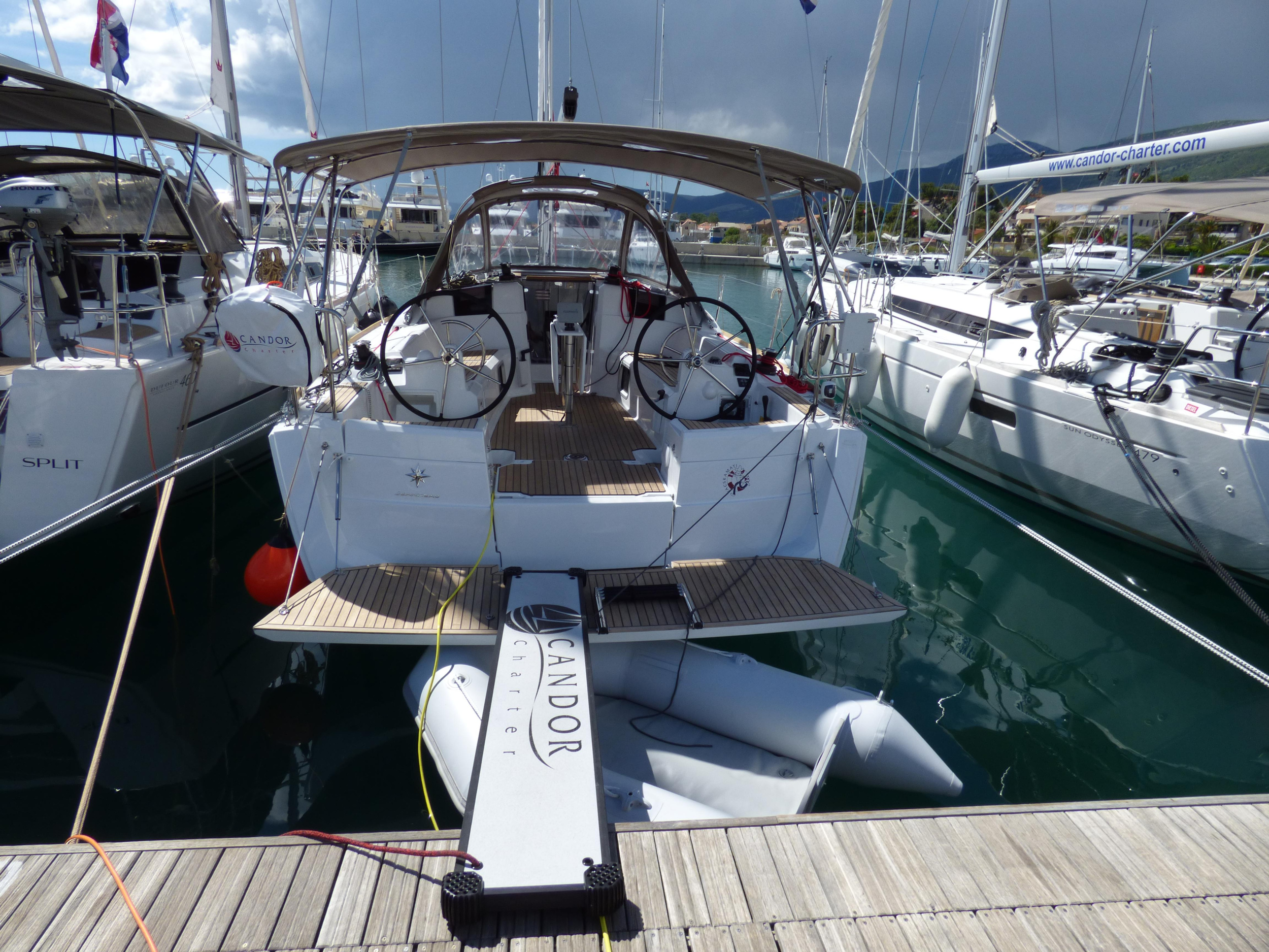 Photo #9 - Sun Odyssey 389 (VACSKAMATI) in Kastela - 25365