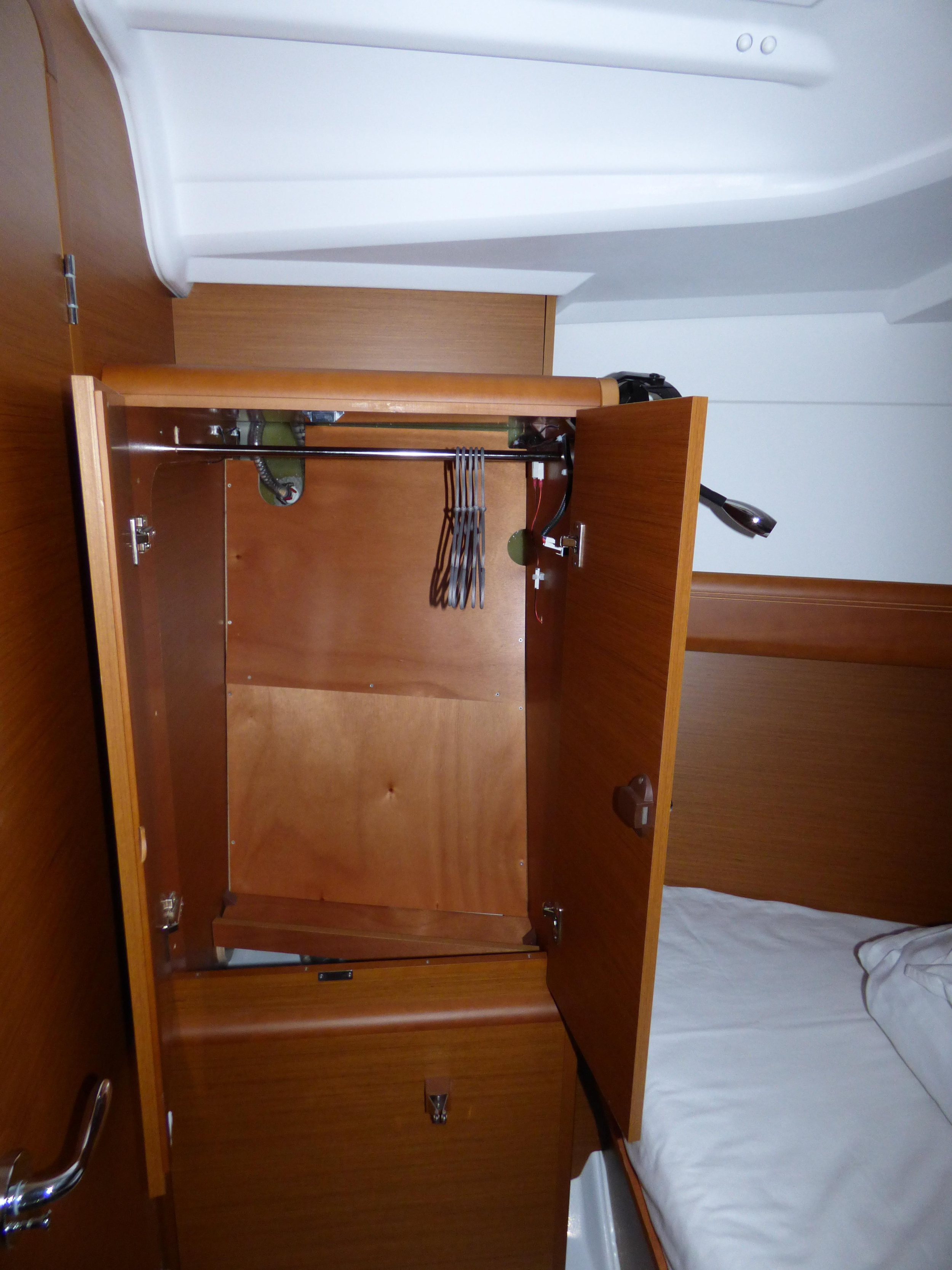 Photo #16 - Sun Odyssey 389 (VACSKAMATI) in Kastela - 25365