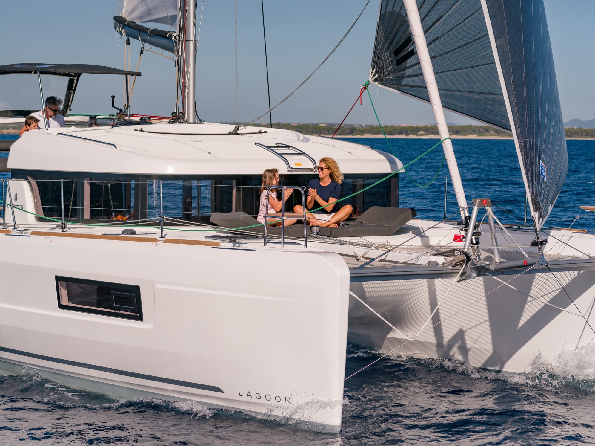 Photo #6 - Lagoon 40 (Niso) in Loutraki - 3856