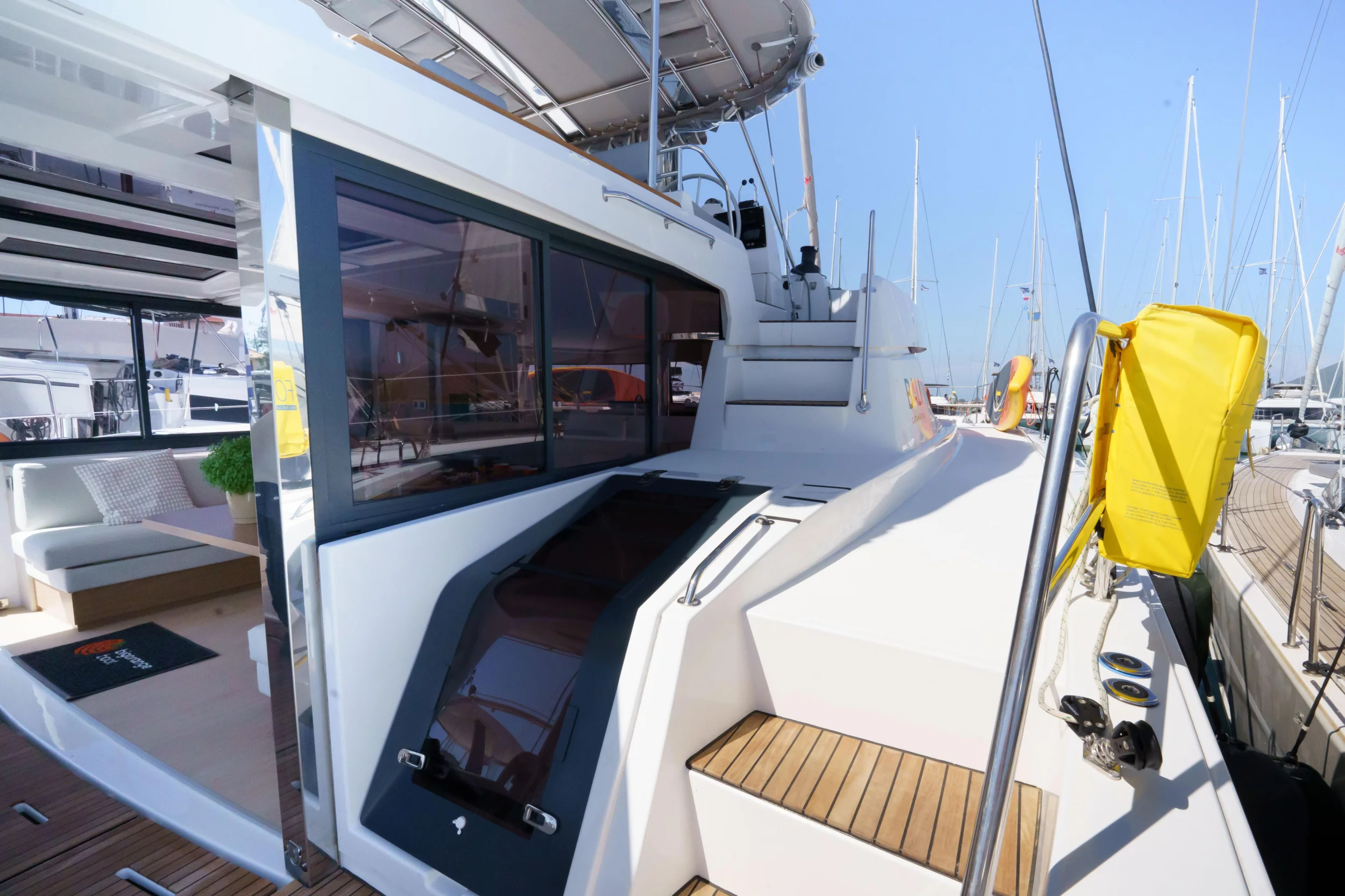 Bali 4.8 (The Big Orange Boat)  - 2