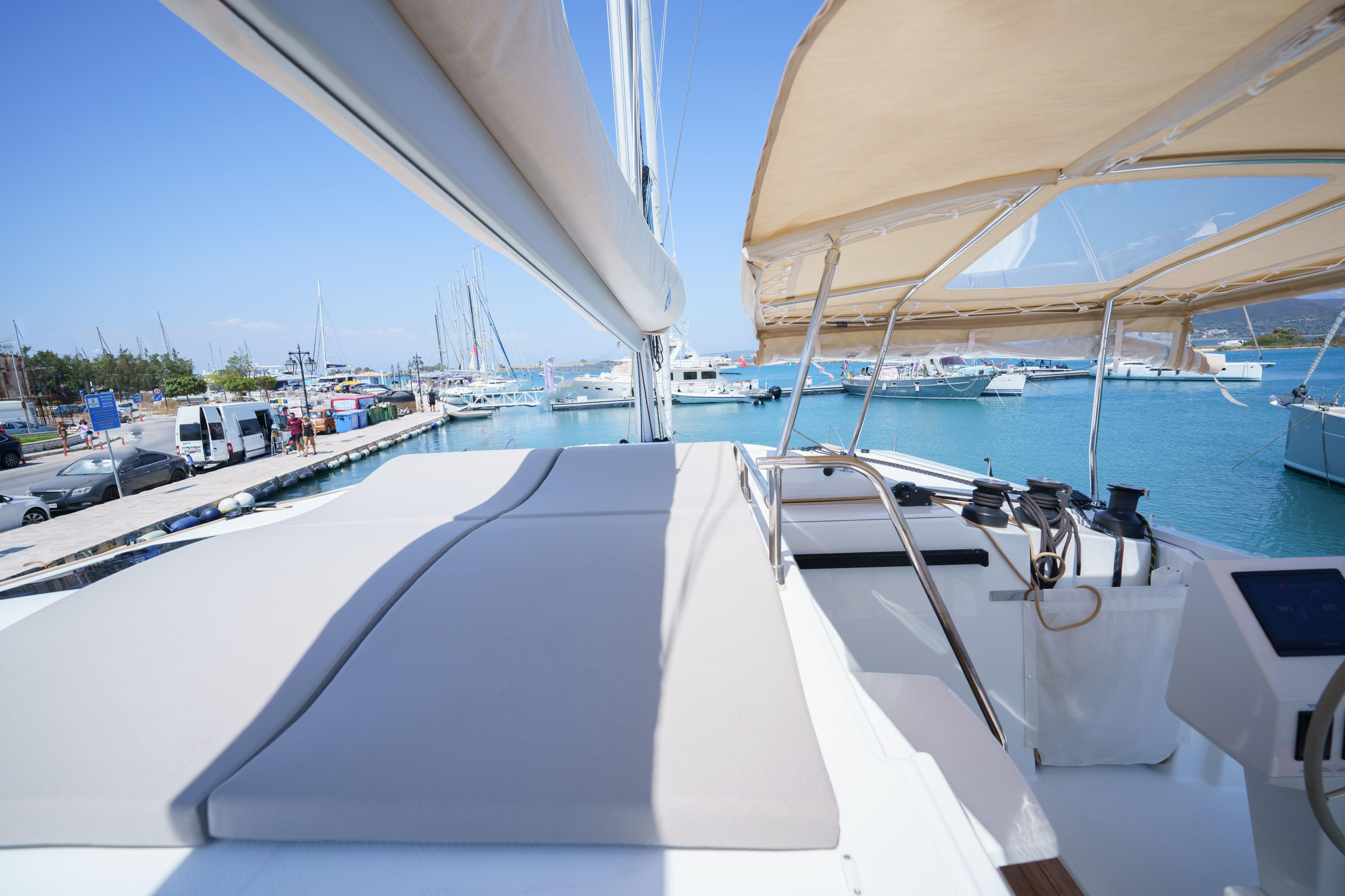 Photo #14 - Astréa 42 (Inoe) in Lefkada - 20997