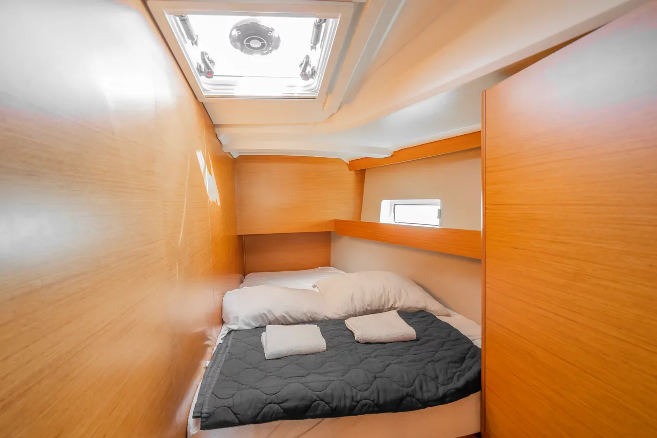 Sun Odyssey 440 (Simoun (Pax 10))  - 11