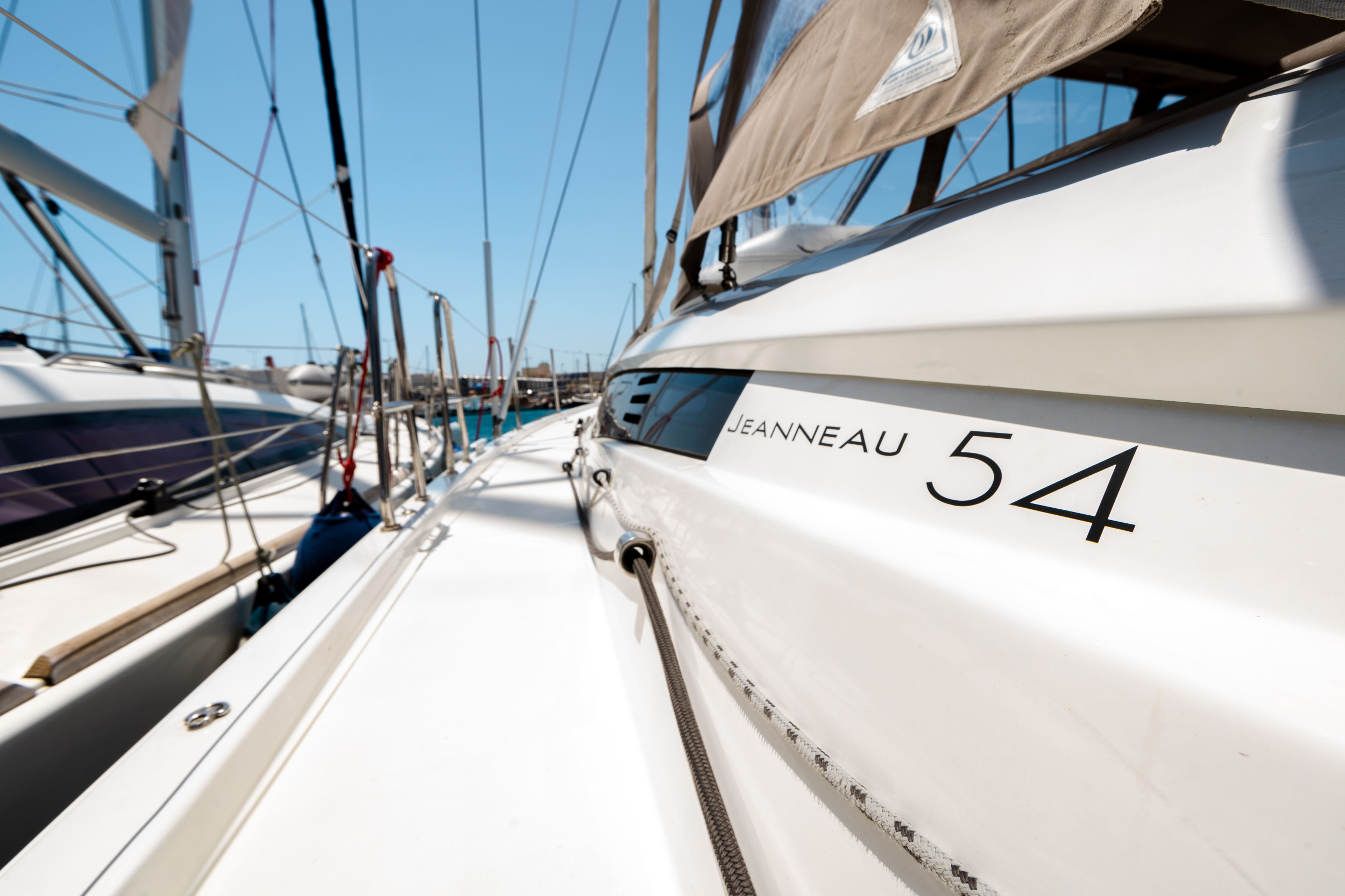 Photo #10 - Jeanneau 54 (PANAYIOTIS K) in Athen - 19517