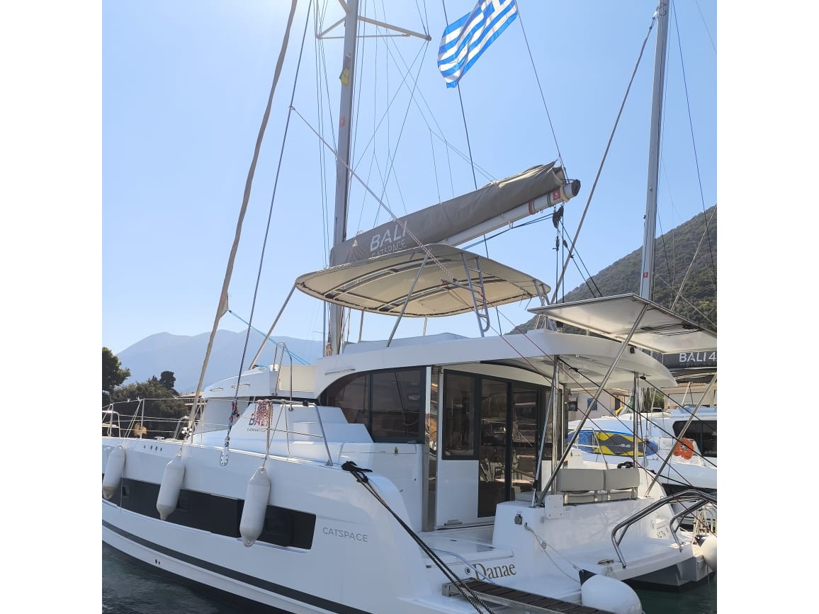 Photo #1 - Bali Catspace (Danae) in Lefkada - 25063
