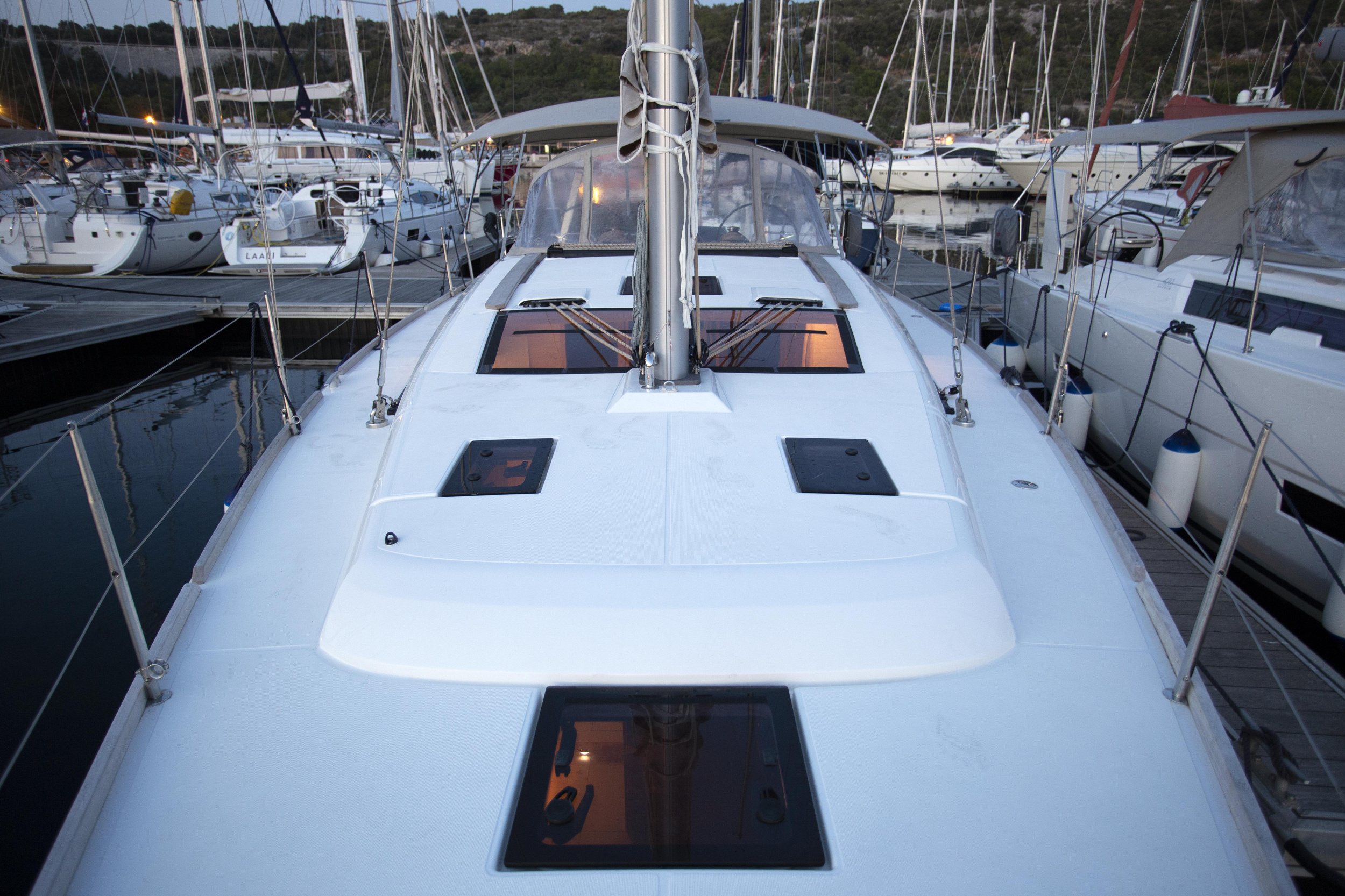 Photo #5 - Dufour 412 Grand large (Sea cloud 2) in Pula - 8015